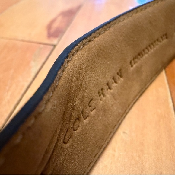 Cole Haan Black Leather Belt with Silver Buckle - Picture 3 of 8